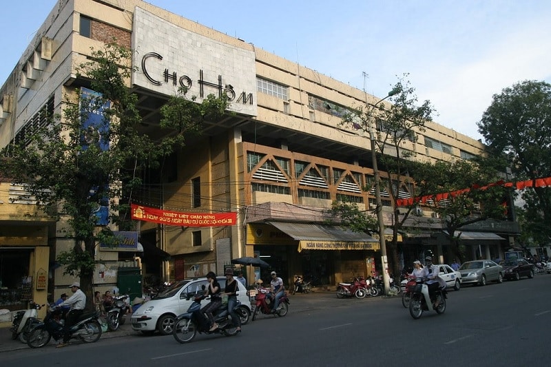 Chợ vải Hôm